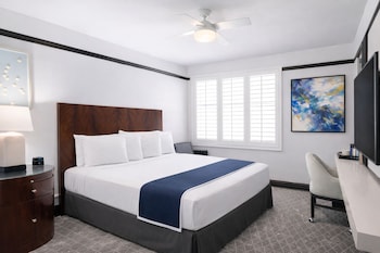 Deluxe Room, 1 King Bed