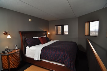 Deluxe Loft