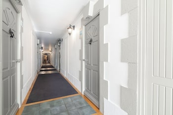 Premium Double Room, Refrigerator, Pool View
