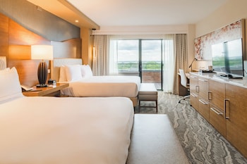 Room, 2 Queen Beds, Non Smoking, Balcony