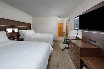 Standard Room, 2 Queen Beds