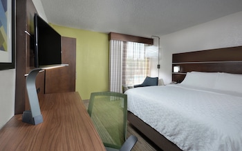 Room, 1 King Bed, Accessible Bathtub (Communications, Mobility)