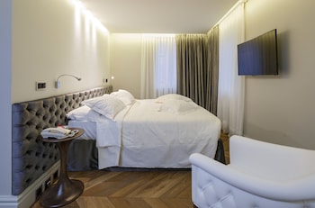 Premium Double Room with Air Conditioning