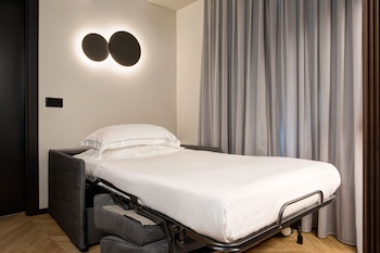Room with Extra bed and Air Conditioning