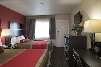 Standard Room, 2 Queen Beds, Non Smoking