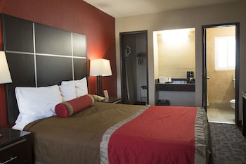 Standard Room, 1 Queen Bed, Non Smoking