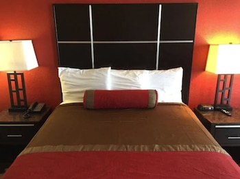 Standard Room, 1 Queen Bed, Non Smoking