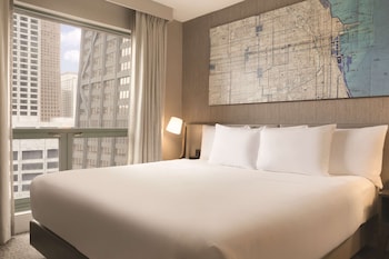 Superior Studio, 1 King Bed