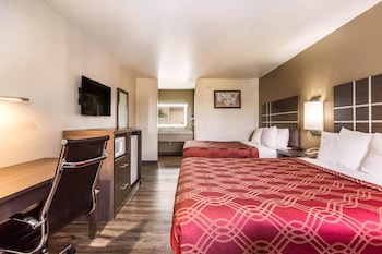 Room, 2 Queen Beds, Non Smoking
