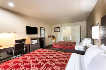 Room, 2 Queen Beds, Non Smoking (Handicap)