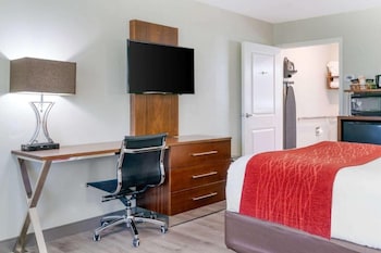 Standard Room, 1 Queen Bed, Non Smoking