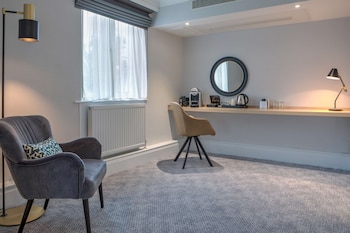 Junior Suite, 1 King Bed