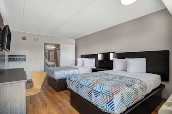 Deluxe Room, 2 Double Beds, Accessible, Non Smoking