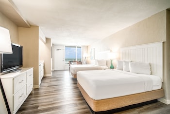 Oceanfront Kitchenette