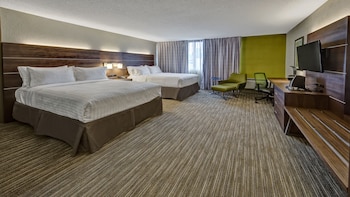 Standard Room, 2 Queen Beds, Accessible (Mobility, Roll-In Shower)