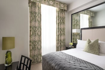 Room (Cosy)