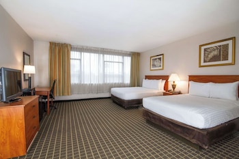 Standard Room, 2 Queen Beds, Non Smoking