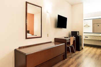 Standard Room, 2 Queen Beds, Non Smoking, Refrigerator & Microwave