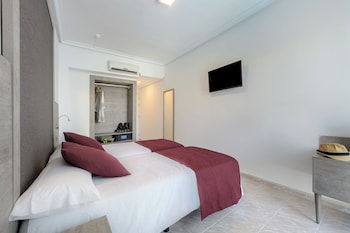 Twin Room, Balcony