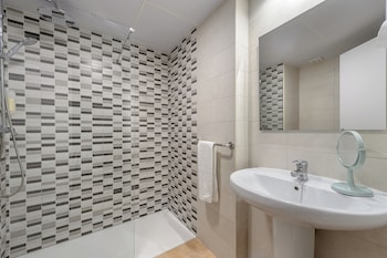 Twin Room, Balcony