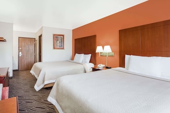 Standard Room, 2 Queen Beds