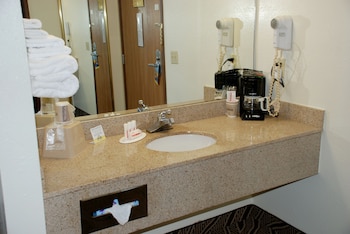 Standard Room, 2 Queen Beds