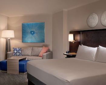 Room, 1 King Bed (Disney Springs View)