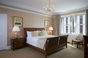 Suite, City View