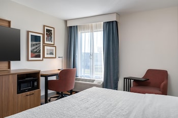 Standard Room, 1 King Bed, Non Smoking