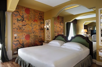 Deluxe Room, Terrace, Partial Sea View