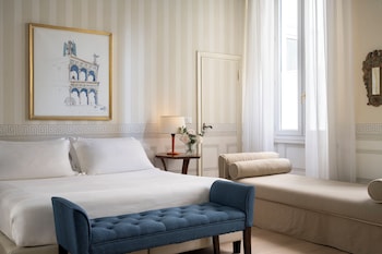 Classic Triple Room, 1 Double Bed with Sofa bed, Courtyard View