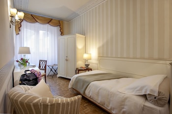 Classic Single Room