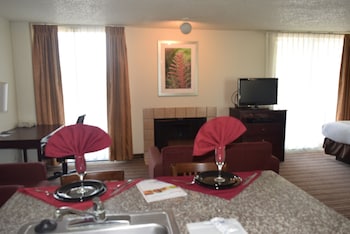Studio Suite, 1 Queen Bed, Non Smoking