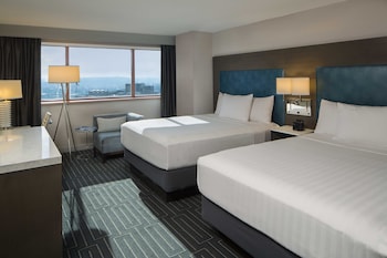 Room, 2 Double Beds, Accessible, Bathtub