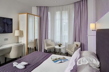 Exclusive Room, 1 Queen Bed, Non Smoking