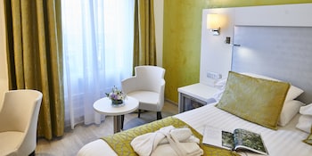 Comfort Room, 1 Queen Bed, Non Smoking