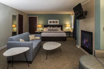 Suite, 1 Bedroom, Mobility Accessible (Transfer Shower)