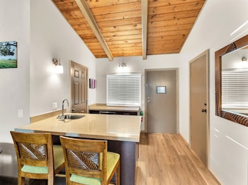 Deluxe Room, Kitchenette