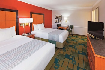 Junior Studio Suite, 2 Double Beds, Non Smoking