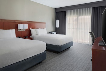 Room, 2 Queen Beds