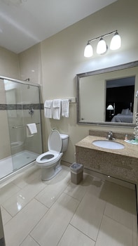 Deluxe Room, 1 King Bed, Non Smoking