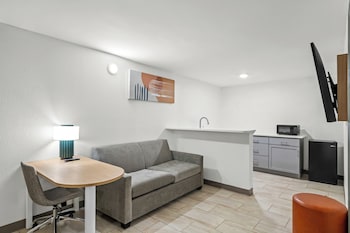 Suite, 2 Bedrooms