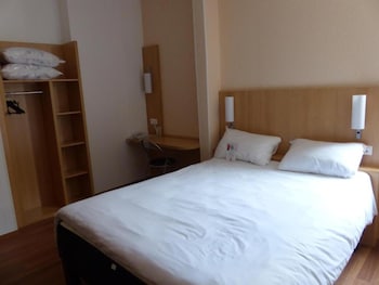 Standard Double Room, Multiple Beds