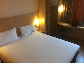 Standard Double Room, Multiple Beds