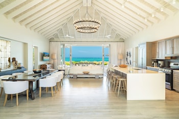 Villa Frangipani (located off-property)
