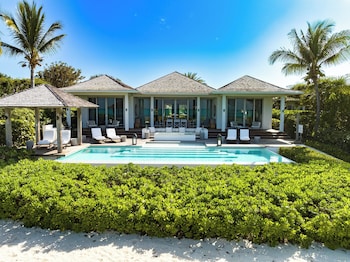 Villa Frangipani (located off-property)