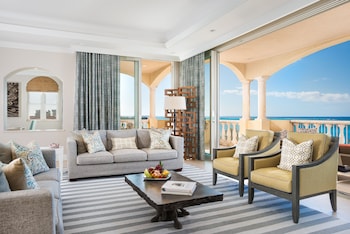 Estate 4 Bedroom Premier