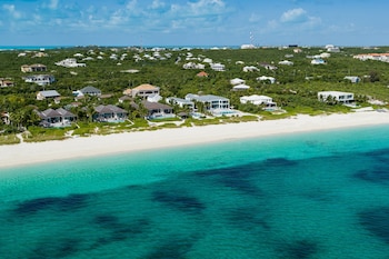 Graceful Living Private Villa (located off-property)