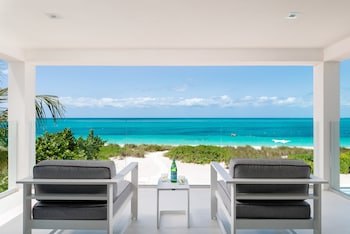 Hotel Grace Bay Junior Suite -Adults Only