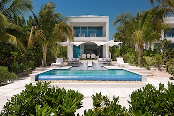 Seascape (located off-property)